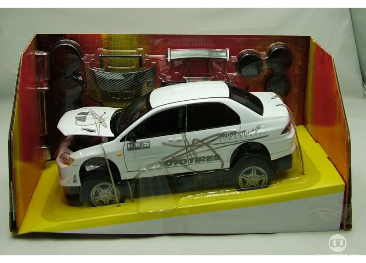 1/18 (RC2) 2002 MITSUBISHI LANCER EVO VII (Fast and the Furious Tokyo Drift) DEMONTE dir. (Beyaz)