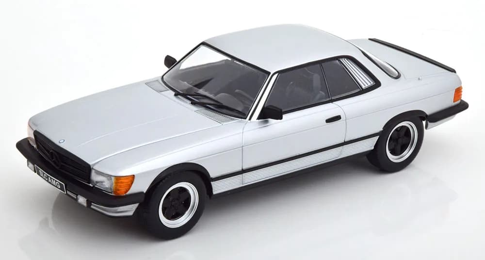 1/18 (KK scale) MERCEDES 500 SLC 6.0 AMG (C 107) 1985