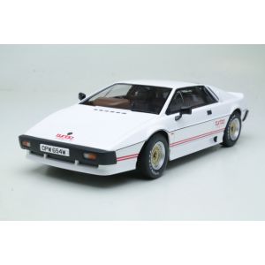 1/18 (KK scale) LOTUS ESPRIT TURBO 1981