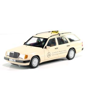 1/18 (Norev) MERCEDES-BENZ 300 D T-MODELL TAXI (S 124)